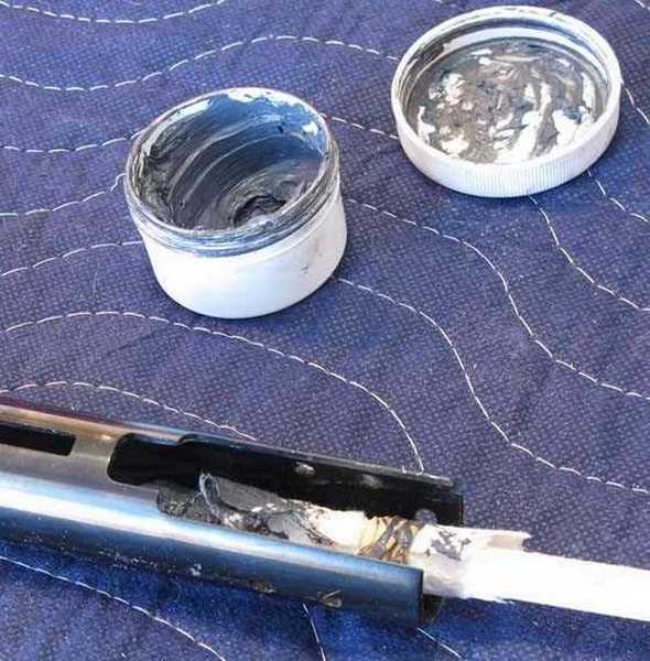 dowel rod with paper towel moly