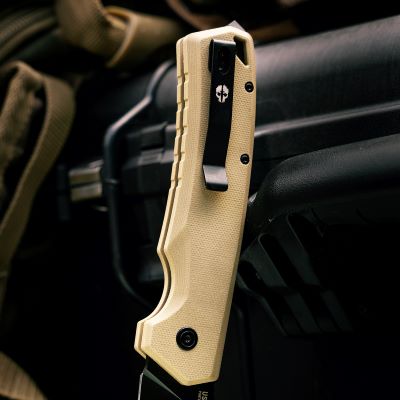 CONTOURED HANDLE