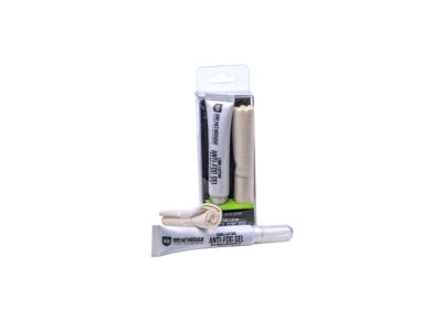 Breakthrough Anti-Fog Lens Gel Kit, 10ml Tube & Cloth